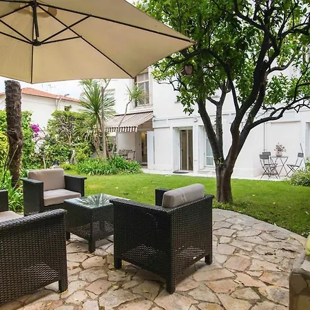 Апартаменты Welcome To Port - Ac, Garden, Port 2 Min Walk
